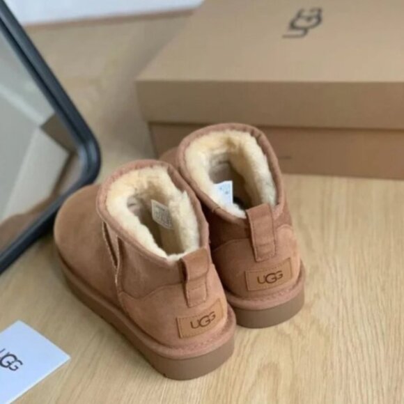 UGG Pure Classic Ultra Mini Boots New* - Picture 5 of 6